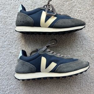 Veja Blue and Gray Rio Branco Sneakers